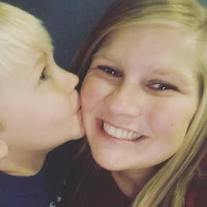 Meet your Posher, Vanessa